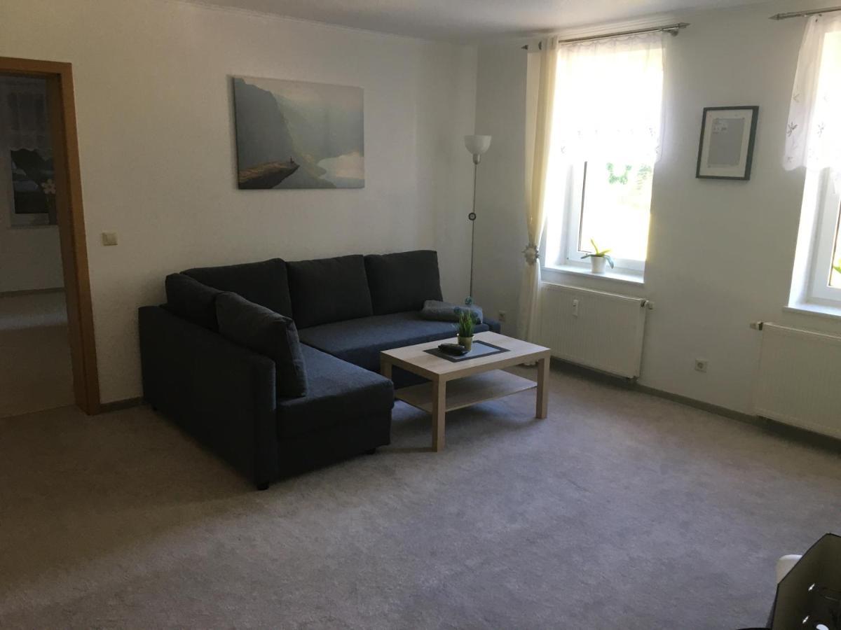 Ferienwohnung Am Goethe Park Fuer 2 Bis 3 Personen イェーナ エクステリア 写真